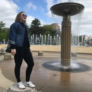 Meet your Posher, Anna